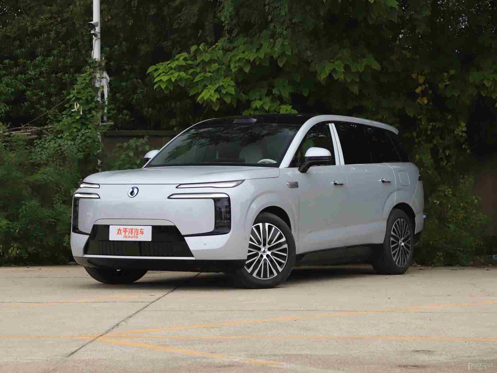 腾势N8L完成重磅OTA升级 天神之眼5.0搭载端到端大模型上车